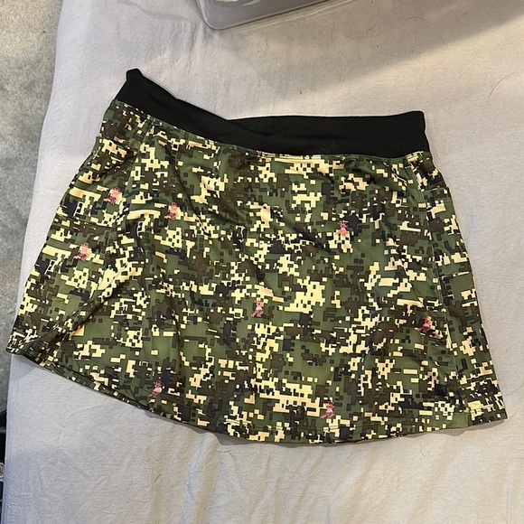Camouflage Running Skirt - Picture 3 of 3